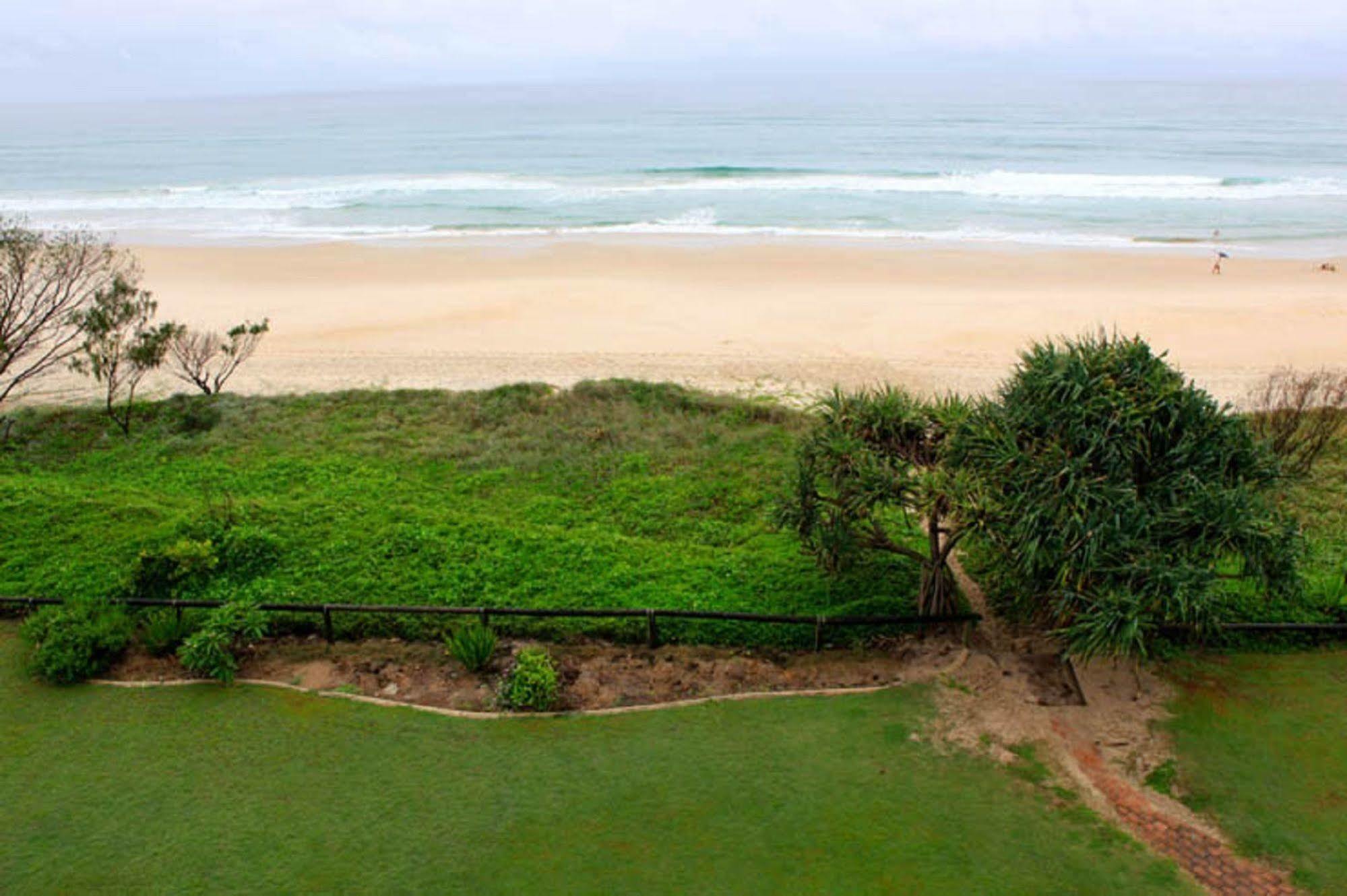 Pacific Surf Absolute Beachfront Apartments Голд-Кост Екстер'єр фото